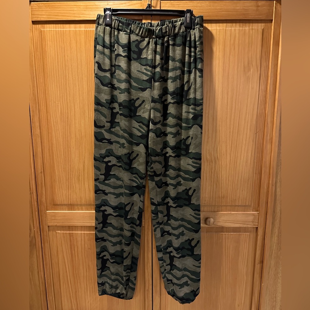 SHEIN Camouflage Joggers